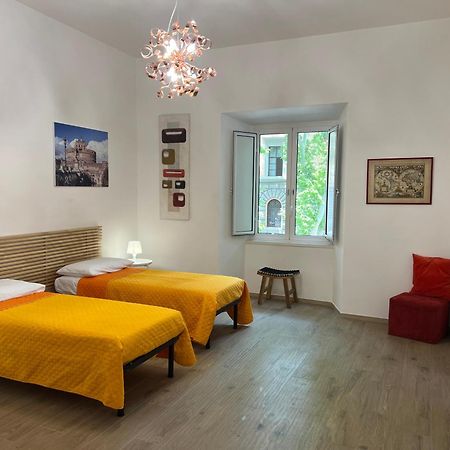 La Casa Dei Papi 71 Apartman Róma Kültér fotó